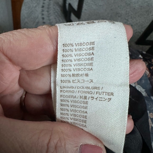 Beautiful ankle length dress in brown/black pumpkin colors with floral print. - Picture 15 of 16